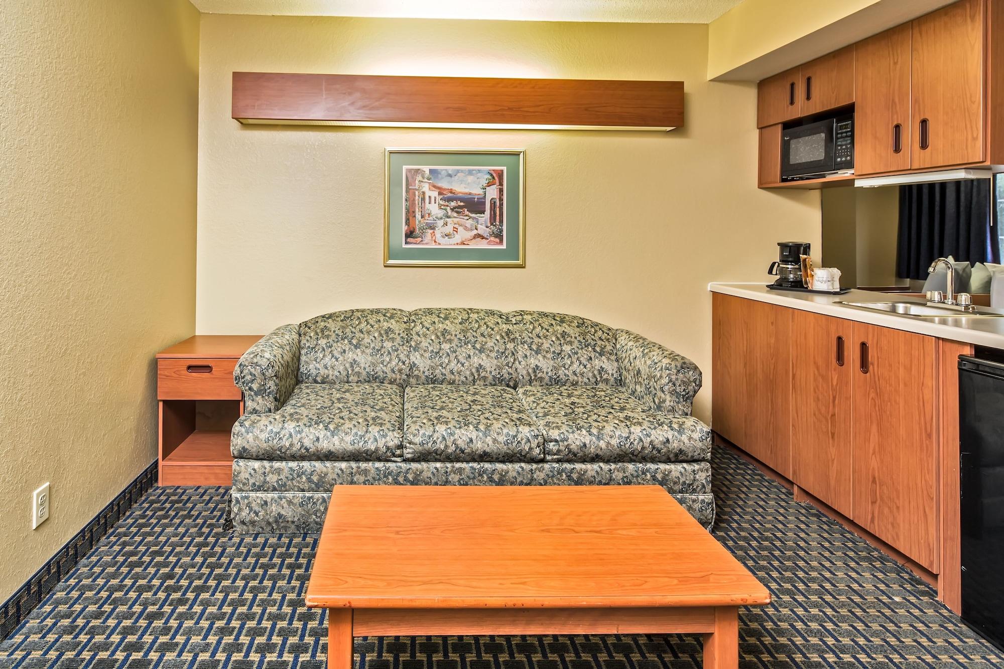 Microtel Inn & Suites Leesburg Exterior photo